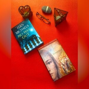 Bundle of 2 Hardcover Book 📖 (#Bundle&save)